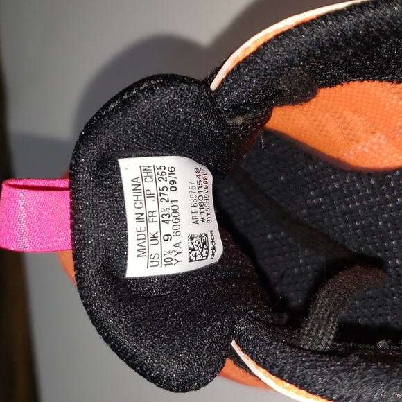 Adidas Running Cleats, Women's Size 10.5, Spikes NOT Included. - Picture 3 of 4